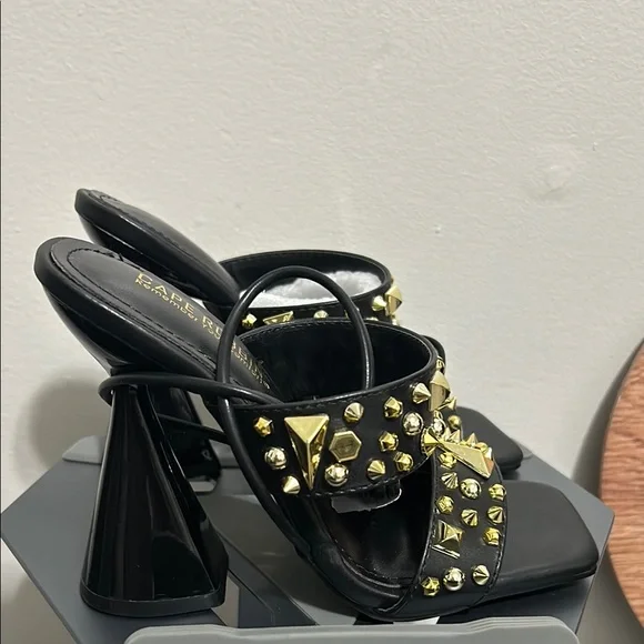 Cape Robbin Black and Gold Heels with Statement Chains - Picture 3 of 5